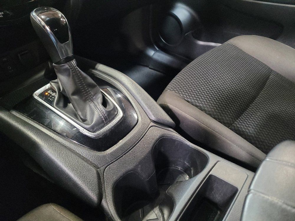 Used 2018 Nissan Rogue Sport S w/ S Appearance Package FWD image 26