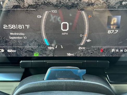 New 2026 GMC Hummer EV SUV w/ LPO, Sport Package image 30