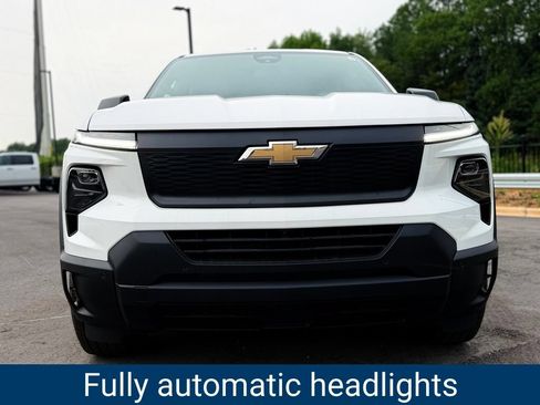 New 2026 Chevrolet Silverado EV W/T AWD/4WD image 11