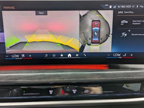Used 2023 BMW 740i RWD image 30