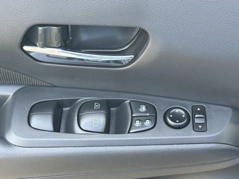 Certified 2024 Nissan Kicks SV w/ Interior Electronics Package image 21