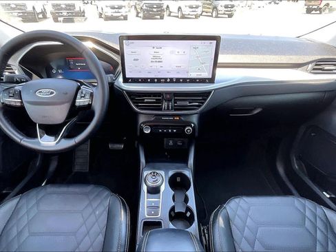 Used 2023 Ford Escape Platinum w/ Premium Technology Package image 16