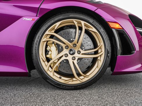 New 2027 McLaren 750S RWD image 33
