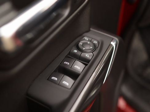 Used 2021 GMC Sierra 1500 AT4 image 24