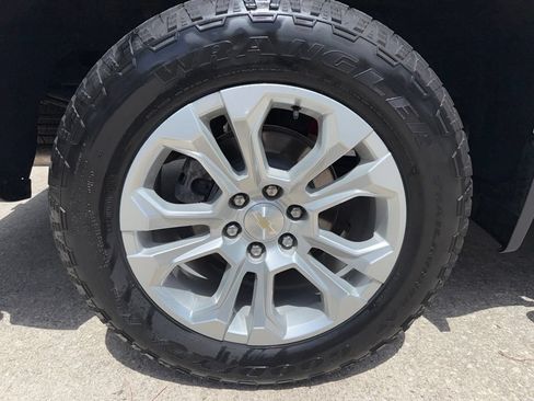 Used 2024 Chevrolet Silverado 1500 LTZ AWD/4WD image 54