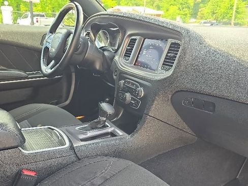 Used 2023 Dodge Charger SXT RWD image 17