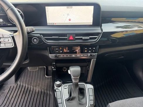 Certified 2024 Kia Seltos S image 19