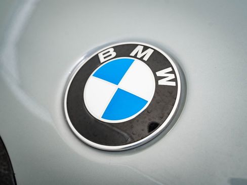 Used 2024 BMW X3 M40i w/ Premium Package image 8