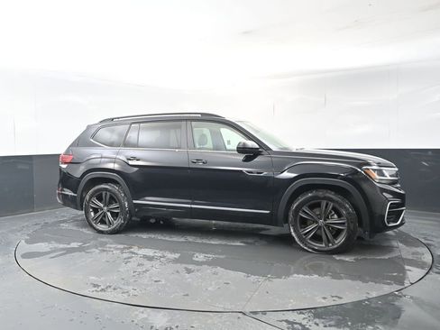 Used 2021 Volkswagen Atlas SE w/ Panoramic Sunroof Package image 7