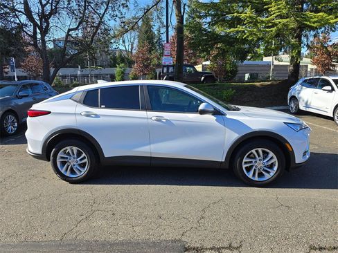 Used 2026 Buick Envista Preferred w/ Convenience I Package image 6