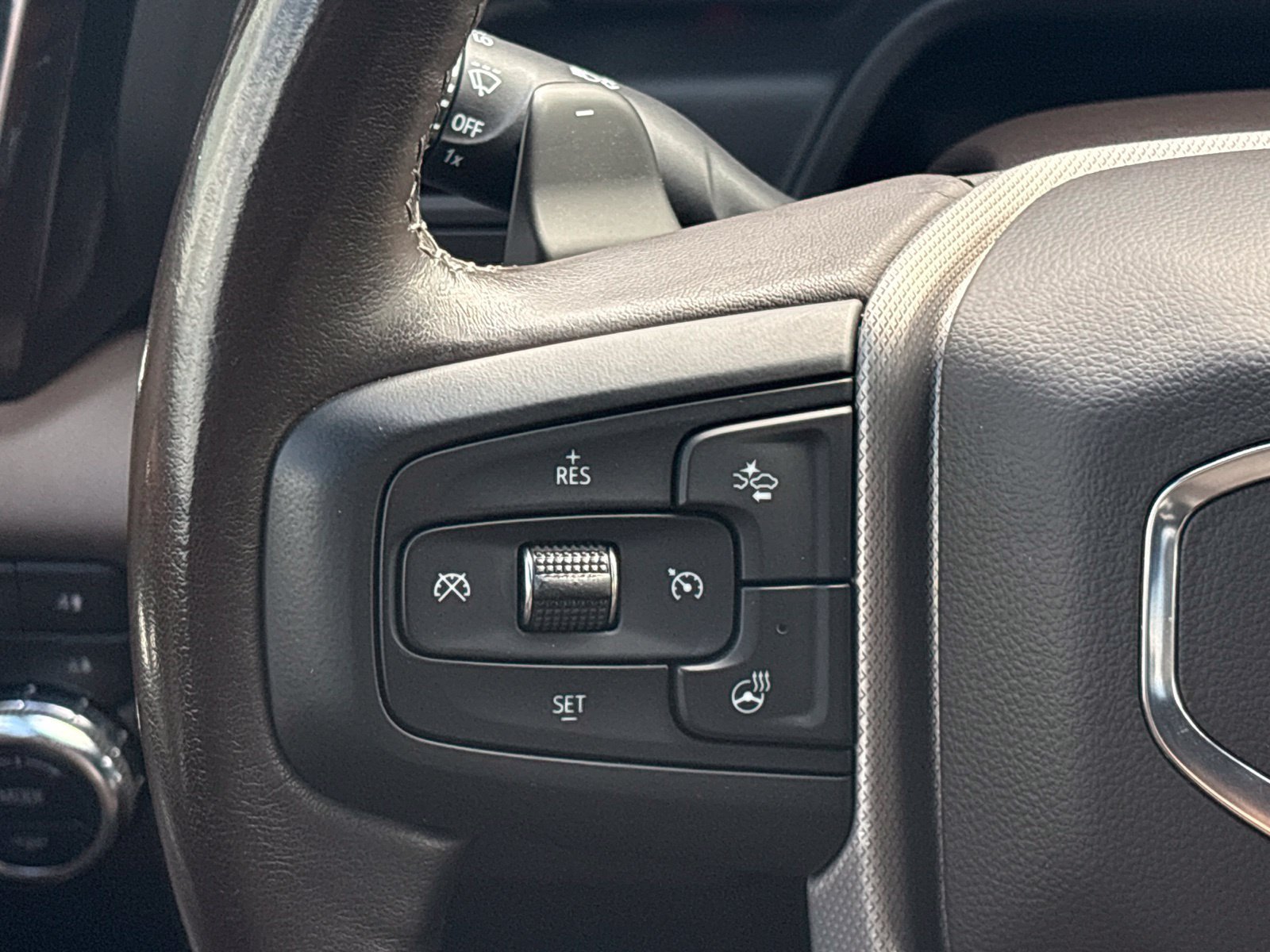 Used 2022 GMC Sierra 1500 Denali AWD/4WD image 26