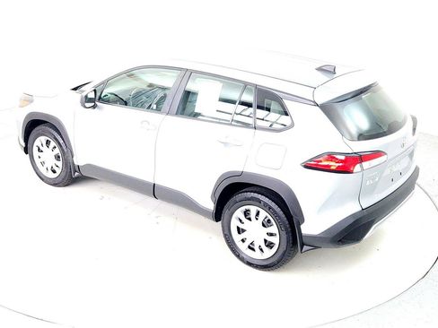 Certified 2023 Toyota Corolla Cross L image 16