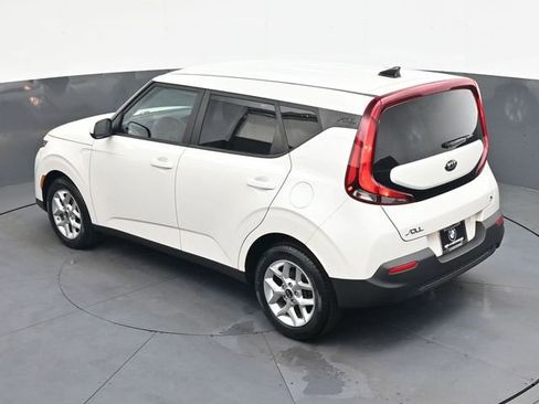 Used 2020 Kia Soul S FWD image 29