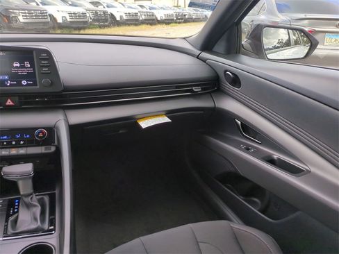 New 2026 Hyundai Elantra Sport image 16