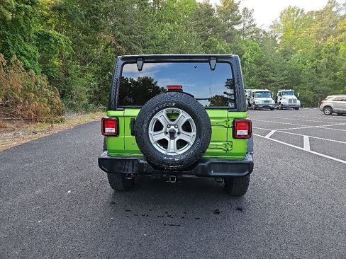 Used 2019 Jeep Wrangler Unlimited Sport S AWD/4WD image 6