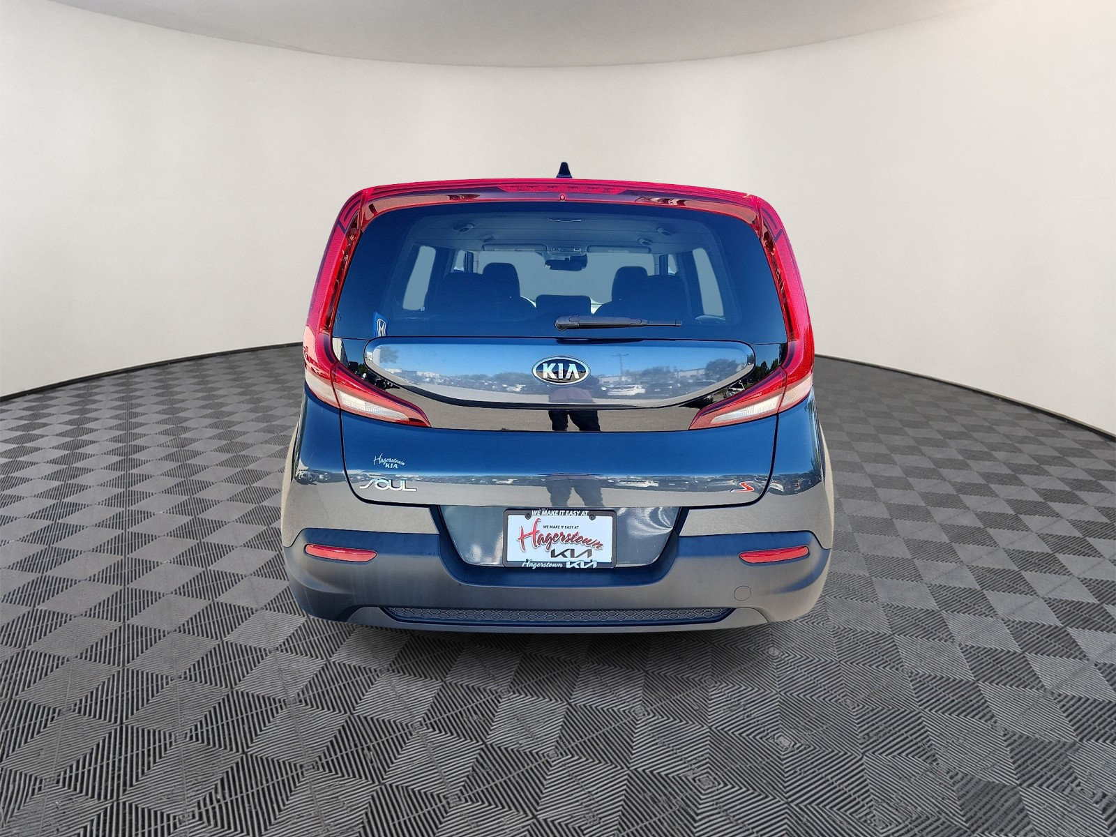 Used 2020 Kia Soul S FWD image 5
