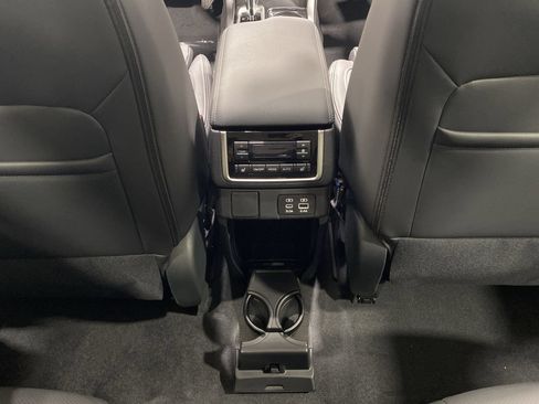 New 2026 Subaru Ascent Limited AWD/4WD image 21