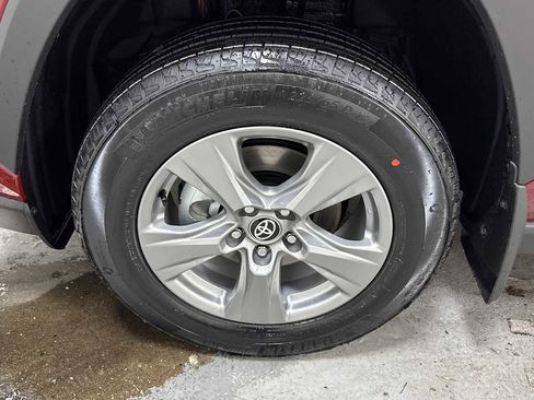 New 2025 Toyota RAV4 XLE image 10