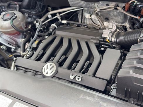 Used 2023 Volkswagen Atlas SE w/ Panoramic Sunroof Package image 58