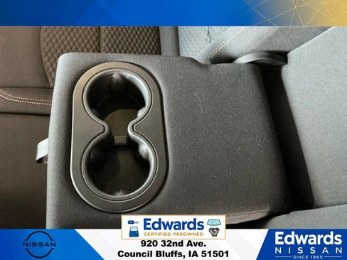 Used 2021 GMC Terrain SLE AWD/4WD image 15