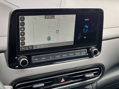 Used 2023 Hyundai Kona SEL w/ Convenience Package FWD image 16