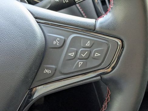 Used 2023 Chevrolet Equinox RS FWD image 33