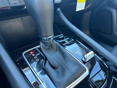 New 2026 Jeep Compass Latitude image 23