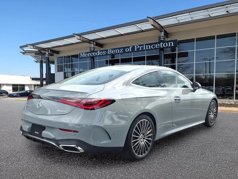 Certified 2025 Mercedes-Benz CLE 300 4MATIC Coupe image 3