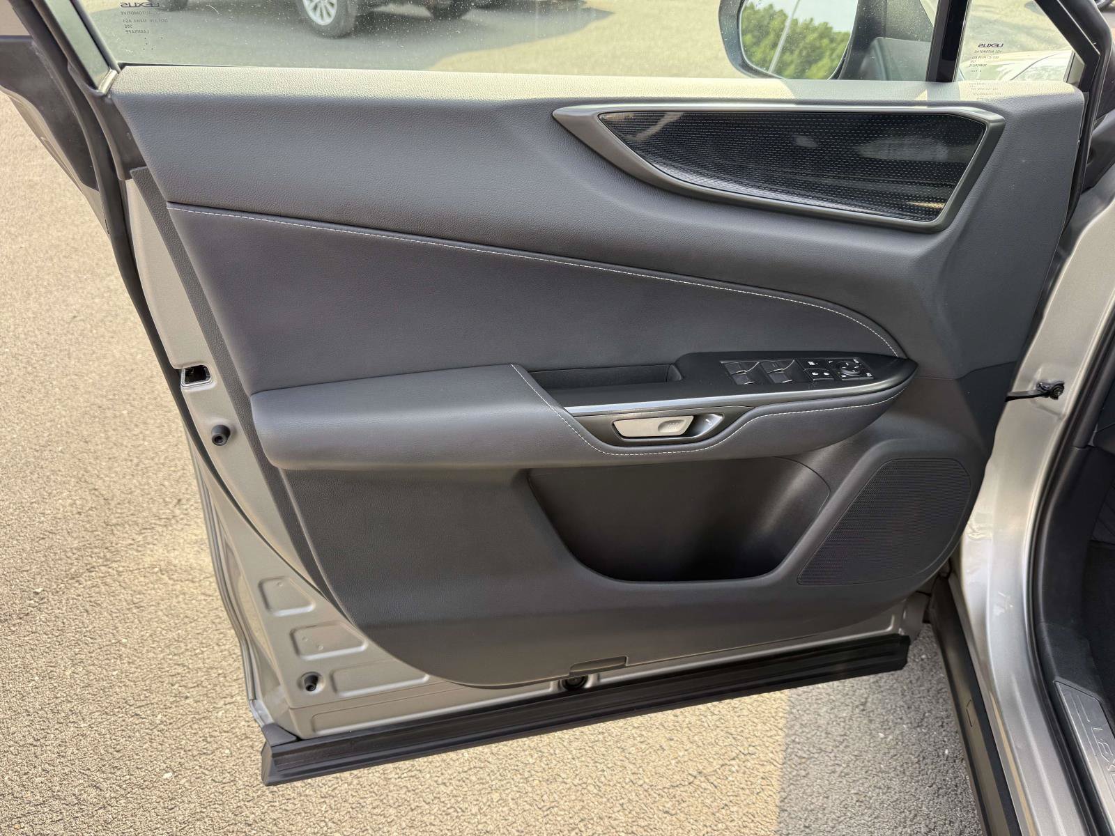 Used 2025 Lexus NX 350 AWD w/ Accessory Package (2T) image 12