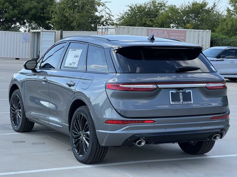 New 2025 Lincoln Corsair Grand Touring w/ Jet Appearance Package image 7