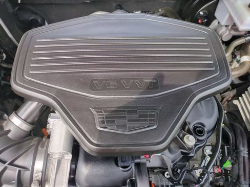 Certified 2021 Cadillac XT5 Sportv w/ LPO, Floor Liner Package AWD/4WD image 31