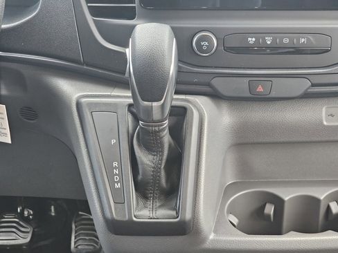 New 2025 Ford Transit 250 Low Roof image 32