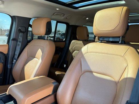 Used 2023 Land Rover Defender 130 First Edition image 28