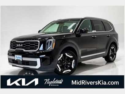 Used 2025 Kia Telluride S