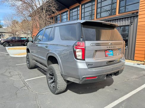 Used 2021 Chevrolet Tahoe Z71 w/ Luxury Package image 3