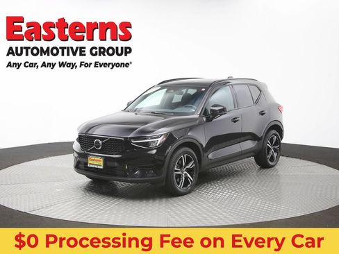 Used 2024 Volvo XC40 B5 Core AWD/4WD image 56