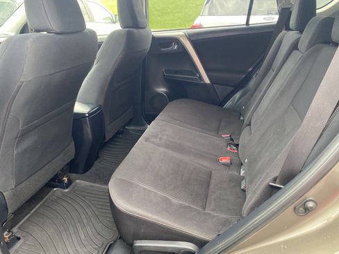 Used 2015 Toyota RAV4 XLE w/ Outdoor Package image 6
