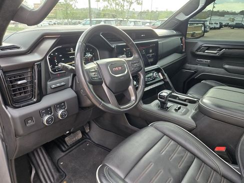 Used 2023 GMC Sierra 1500 AT4X image 14