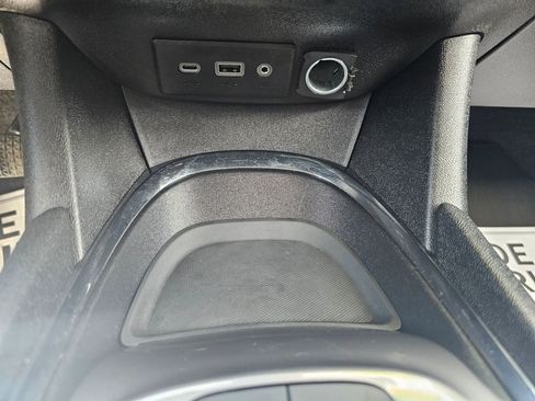 Used 2024 Chevrolet Malibu LT FWD image 24