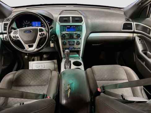 Used 2013 Ford Explorer XLT AWD/4WD image 19