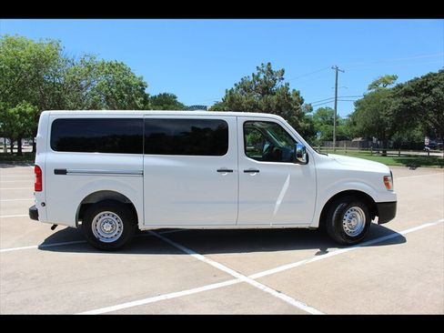 Used 2015 Nissan NV 3500 S w/ Power Basic Package RWD image 6