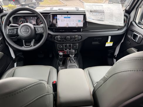 New 2026 Jeep Gladiator Mojave AWD/4WD image 10