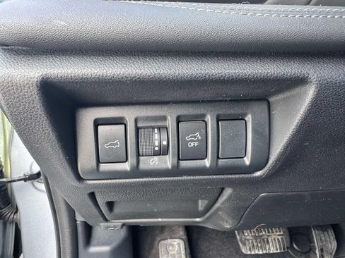 Used 2021 Subaru Outback Limited XT AWD/4WD image 20