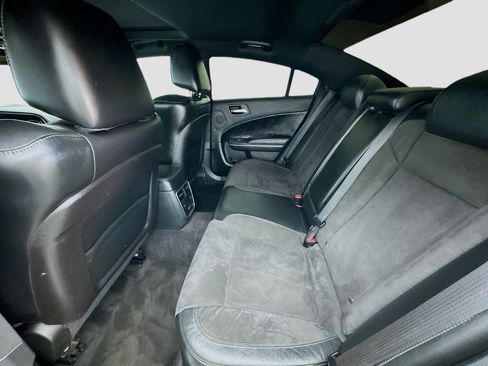 Used 2016 Dodge Charger R/T image 16