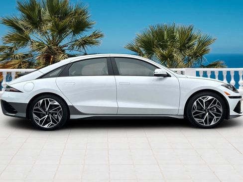 Used 2023 Hyundai Ioniq 6 SEL w/ Cargo Package image 3