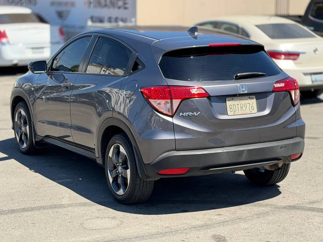 Used 2018 Honda HR-V EX image 11