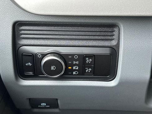 New 2026 Ford F250 XL w/ XL Chrome Package image 20