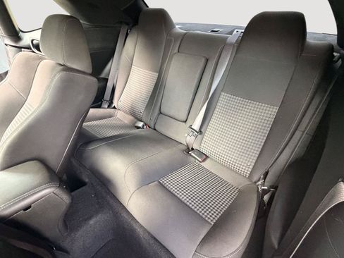 Used 2019 Dodge Challenger R/T RWD image 29
