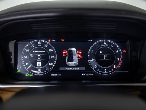 Used 2018 Land Rover Range Rover Sport Supercharged AWD/4WD image 20