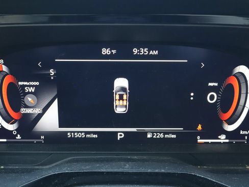 Used 2022 Nissan Pathfinder Platinum w/ Cargo Package FWD image 11